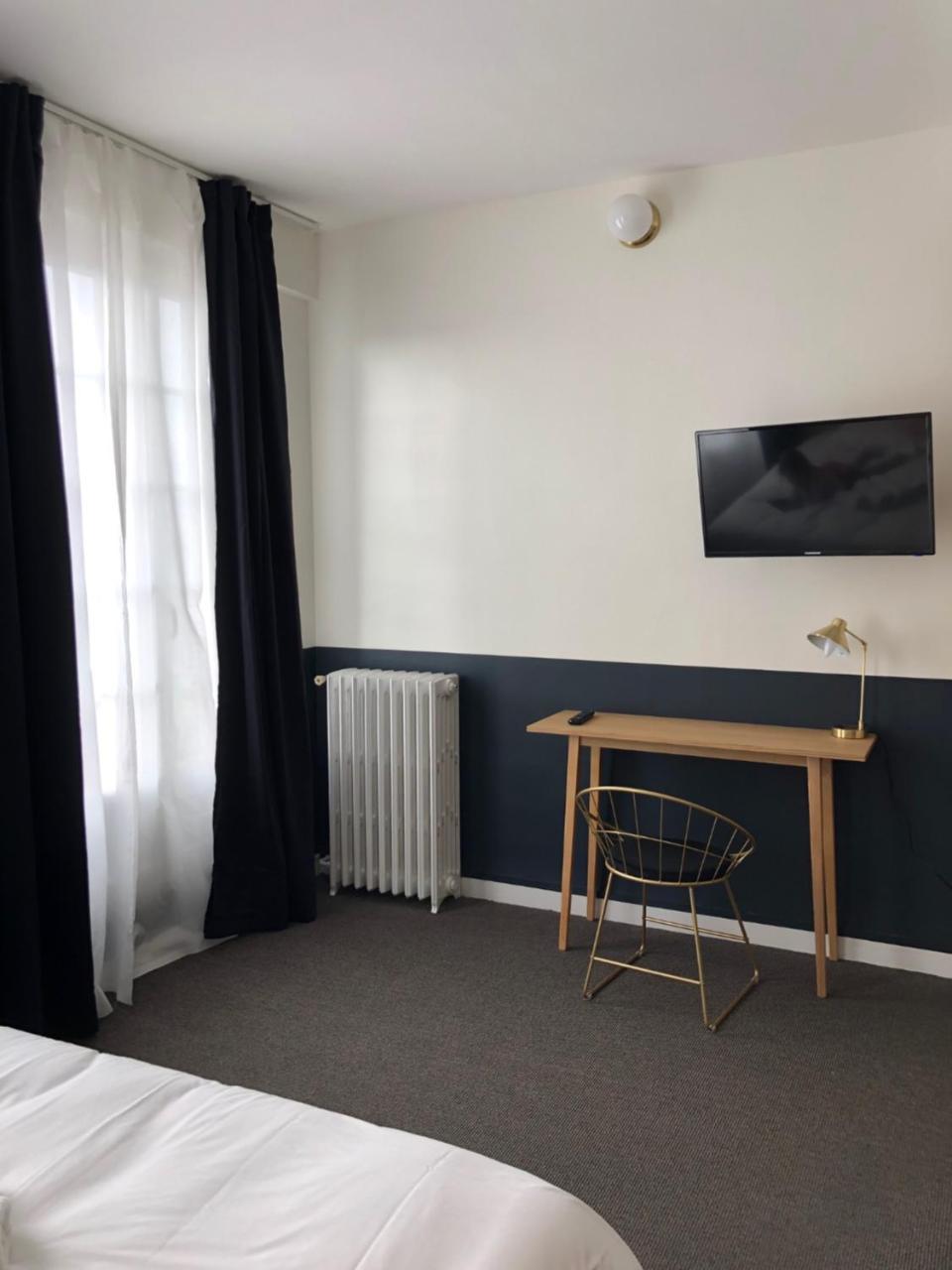Hotel Saint Louis Брест Екстериор снимка